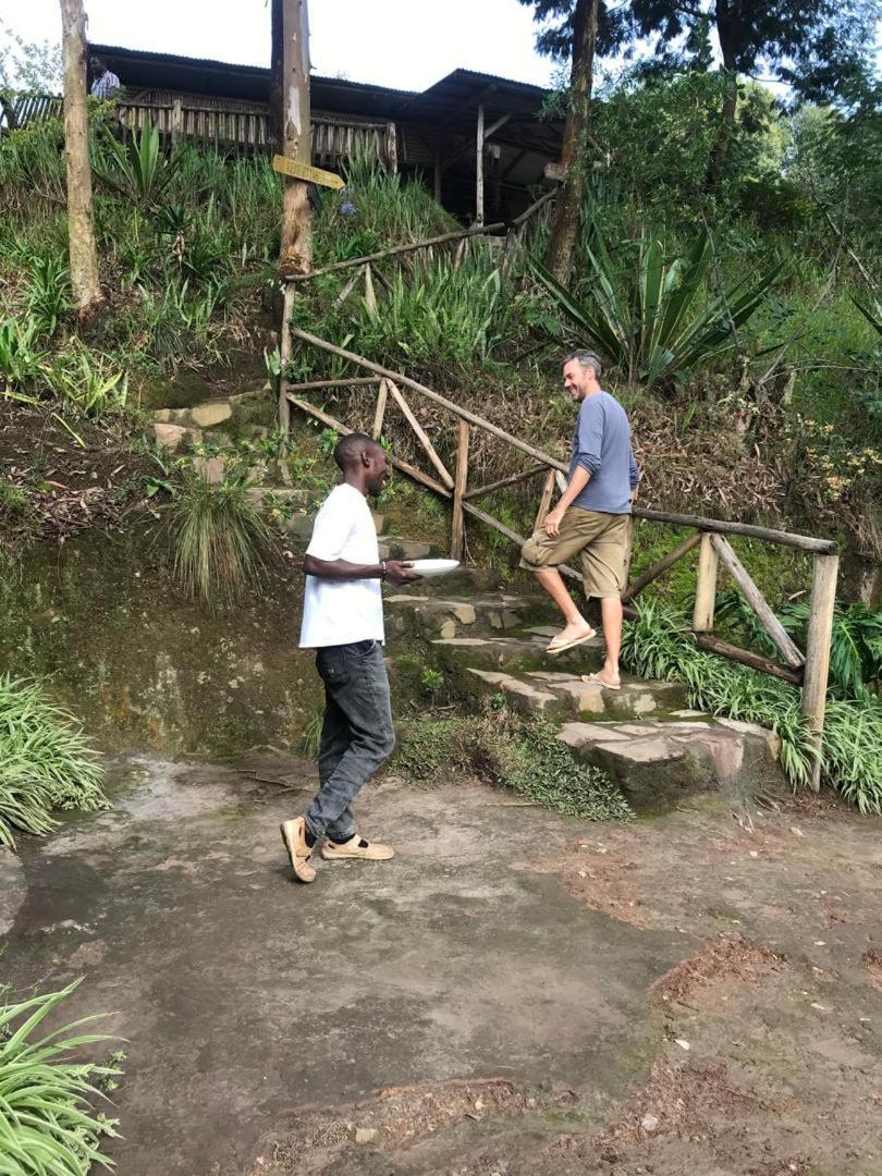 Om Hostel Bunyonyi Kabale Luaran gambar