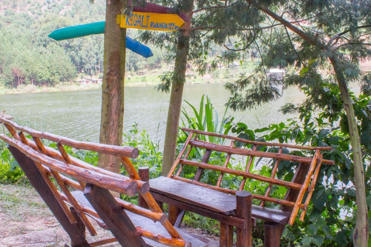 Om Hostel Bunyonyi Kabale Luaran gambar